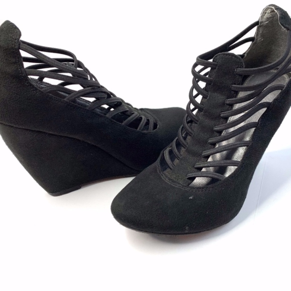Women's Size 6 Stretch Cage Wedge Heel Shoe EUC